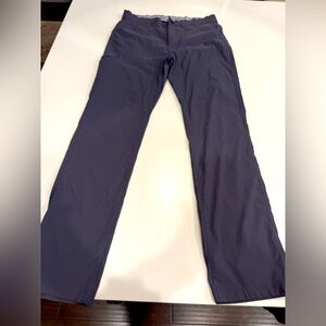 Orvis Men's Charcoal Chinos